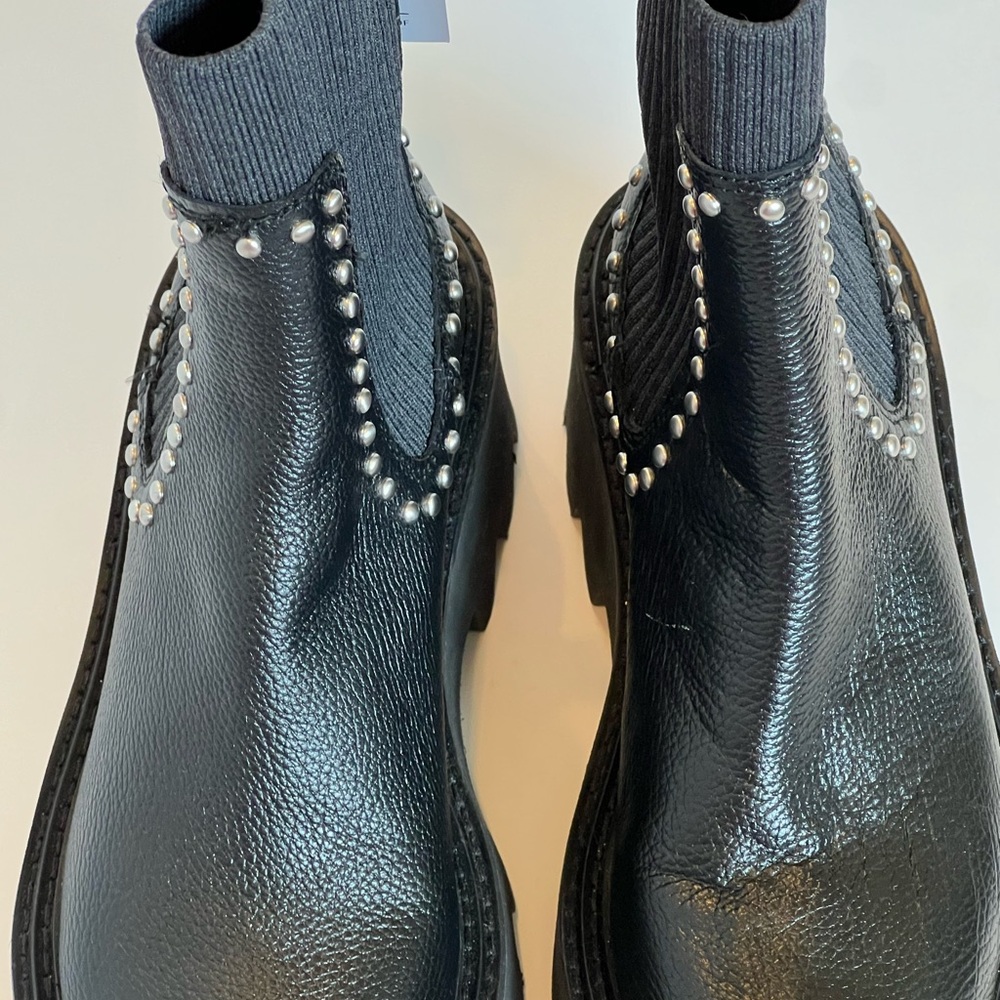 Dolce Vita leather black studded boots size6.5 - Picture 7 of 8